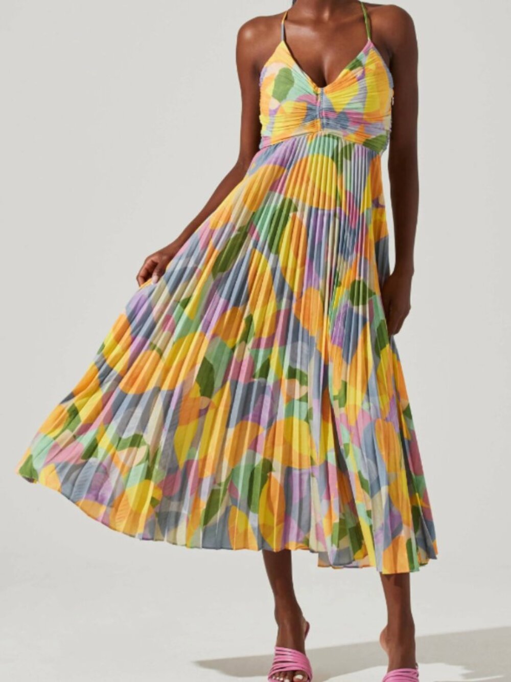 ASTR the label Blythe pleated dress